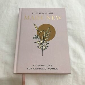 📚3/$35 Blessed Is She Made New 52 Devotions for Catholic Women Hardcover